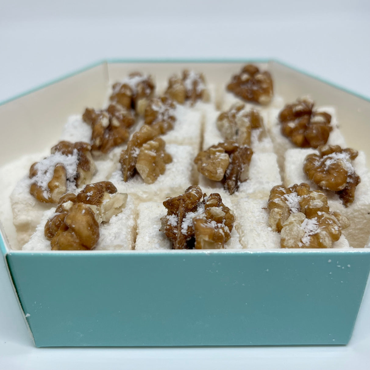 Carsibasi Premium Noci Sultan Delizia Turca - Scatola Esagonale 300g