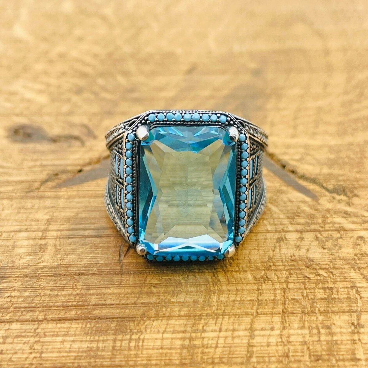 Aquamarine Baguette Ring - TryAladdin