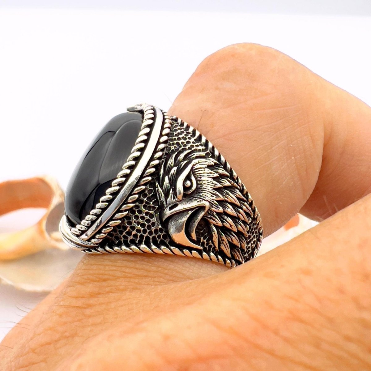 Black Onyx Oval Stone Silver Men's Ring - TryAladdin