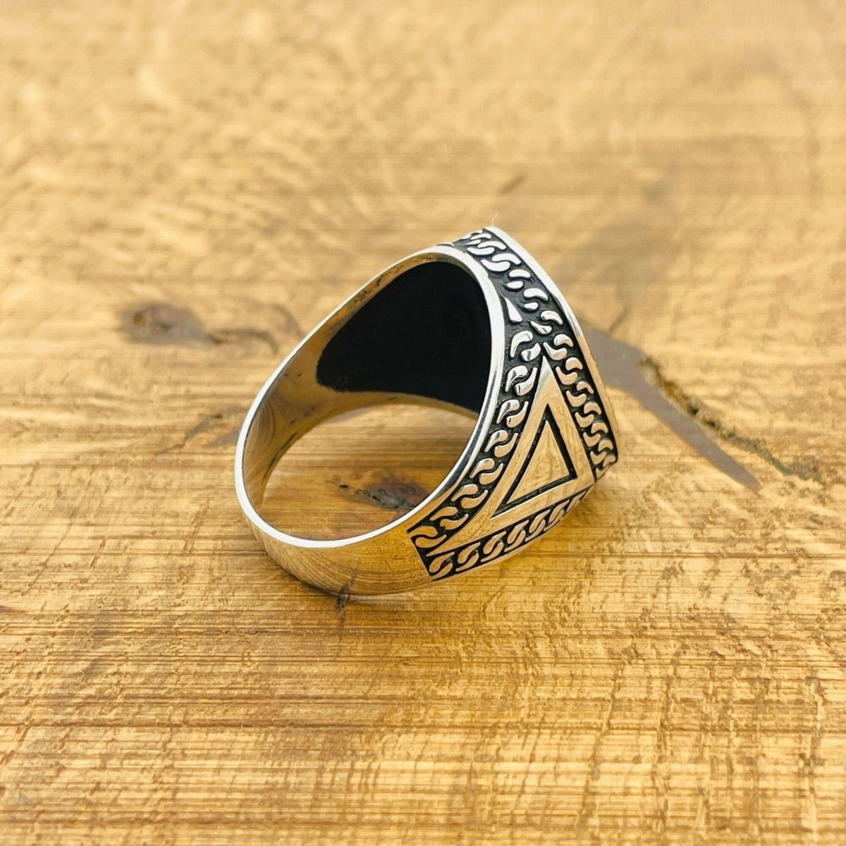 Black Onyx Silver Ring - TryAladdin