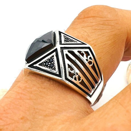 Black Onyx Stone Men's Silver Ring - TryAladdin