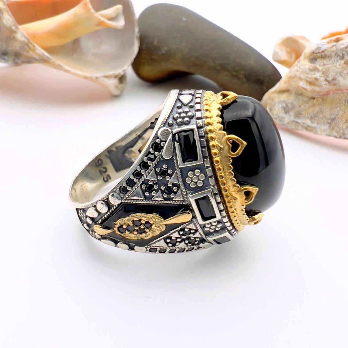 Black Topaz Onyx Stone Men's Ring - TryAladdin