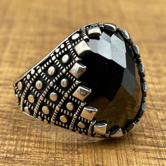 Handmade Men's Oval Black Zircon Silver Ring - TryAladdin