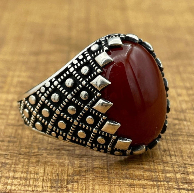 Handmade Silver Men's Oval Red Agate Ring - TryAladdin