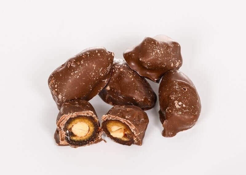 Hurma | Chocolate Covered Dates with Almond Box - TryAladdin