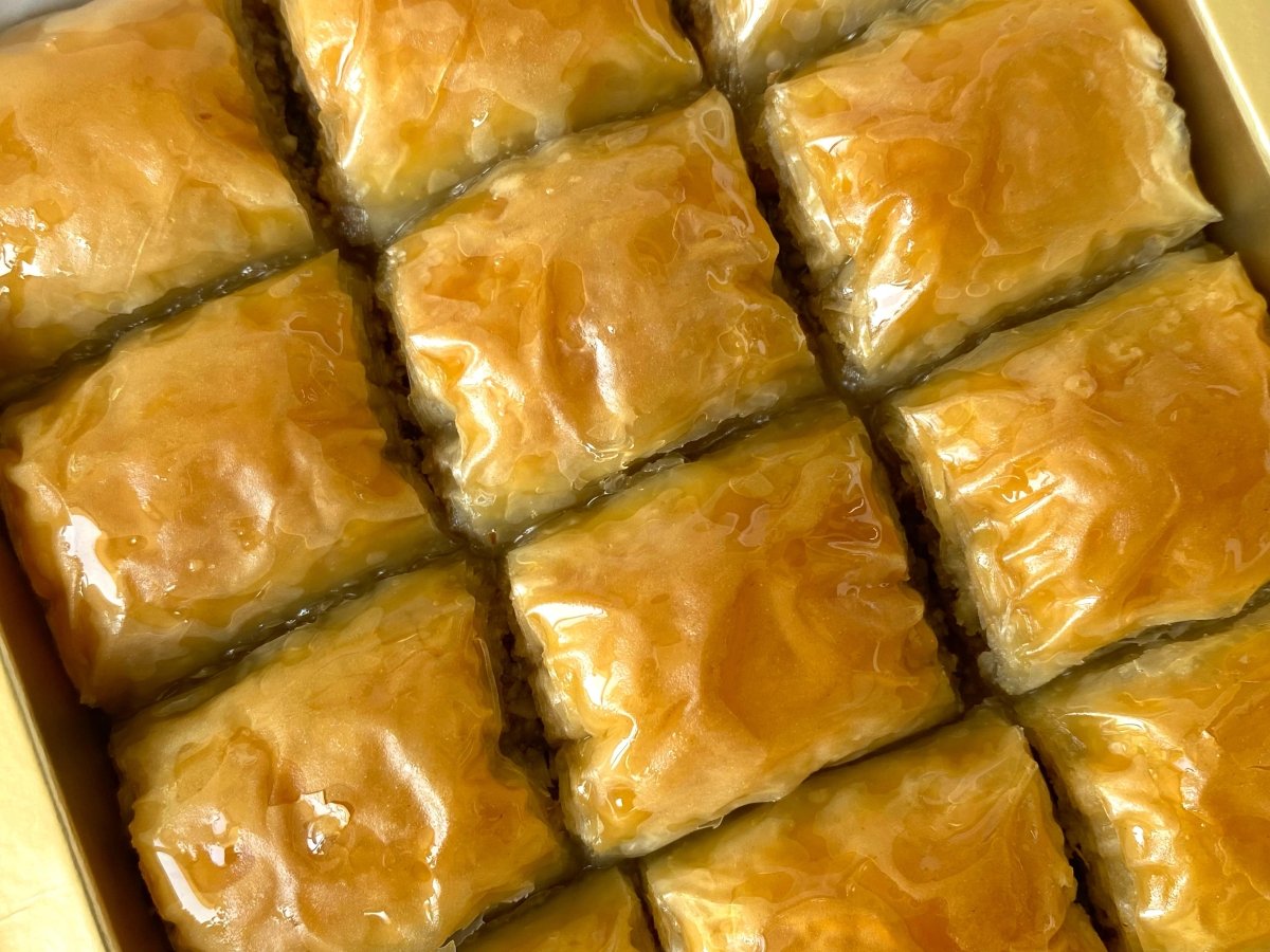 Koskeroglu | Special Prince Walnut Baklava (12 Pieces) - TryAladdin