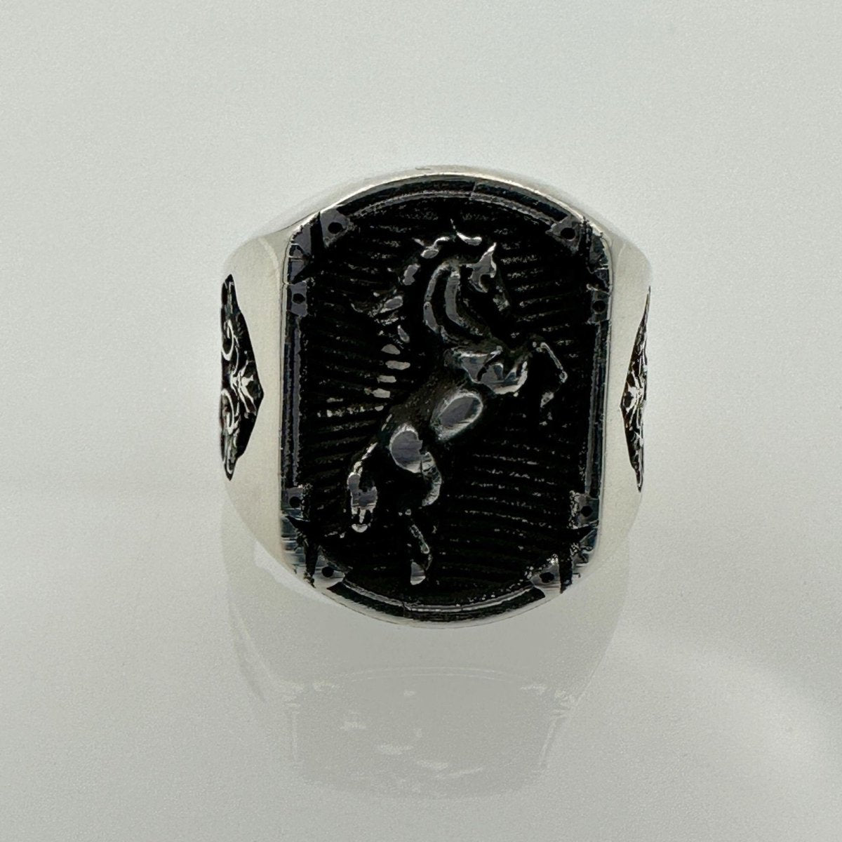 Men's Animal Horse Design Silver Ring - TryAladdin