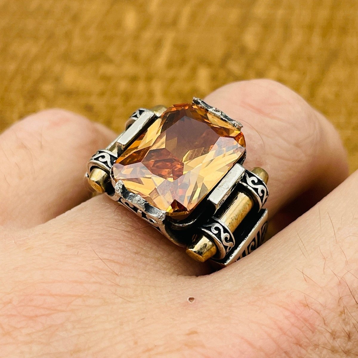 Men's Champagne Citrine Square Ring - TryAladdin