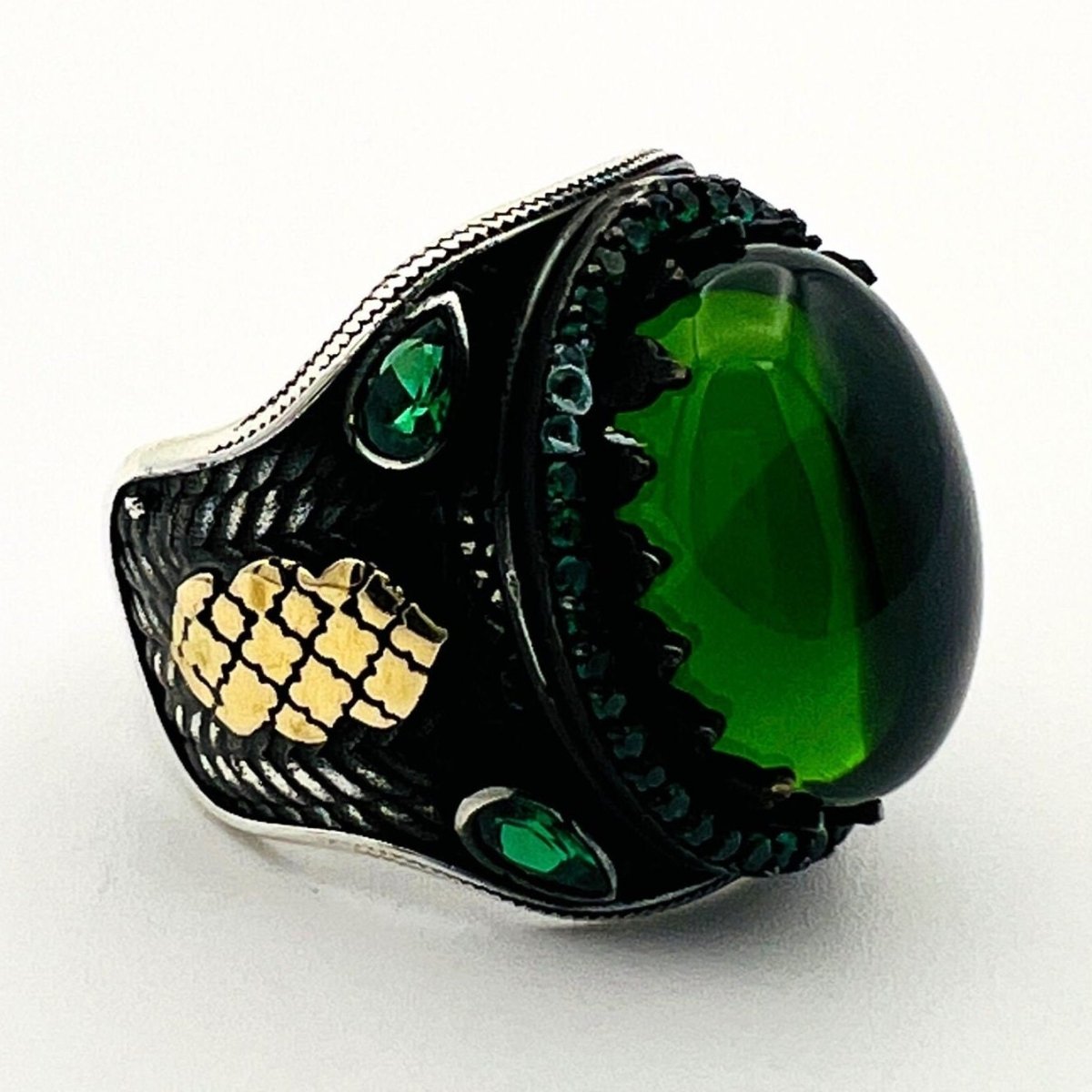 Men's Green Agate Silver Ring - TryAladdin