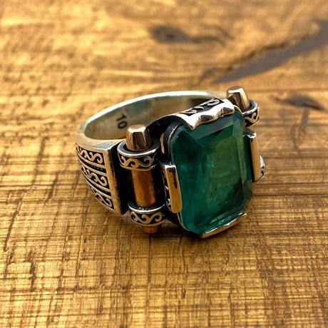 Men's Green Tourmaline Stone Silver Ring - TryAladdin