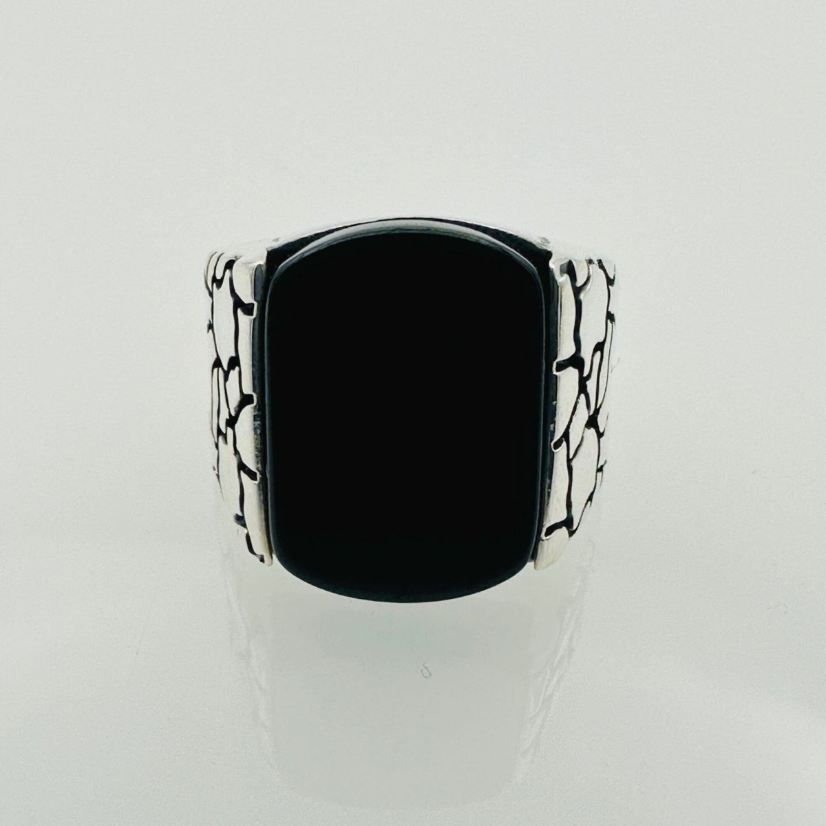 Men's Handmade Black Onyx Gemstone Ring - TryAladdin