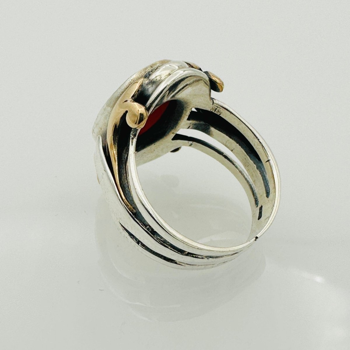 Men's Natural Red Aqeeq Silver Ring - TryAladdin