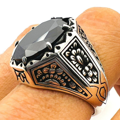 Men's Onyx Silver Ring (19g) - TryAladdin