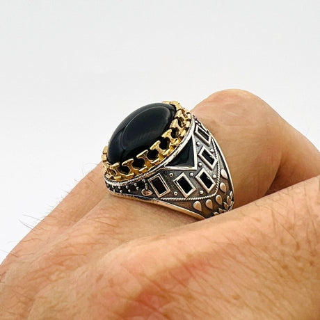 Men's Oval Onyx Silver Ring - TryAladdin