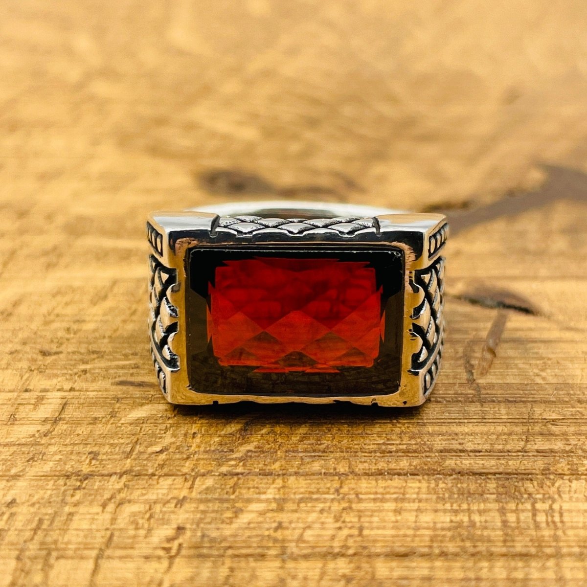 Men's Rectangle Red Zircon Stone Ring - TryAladdin