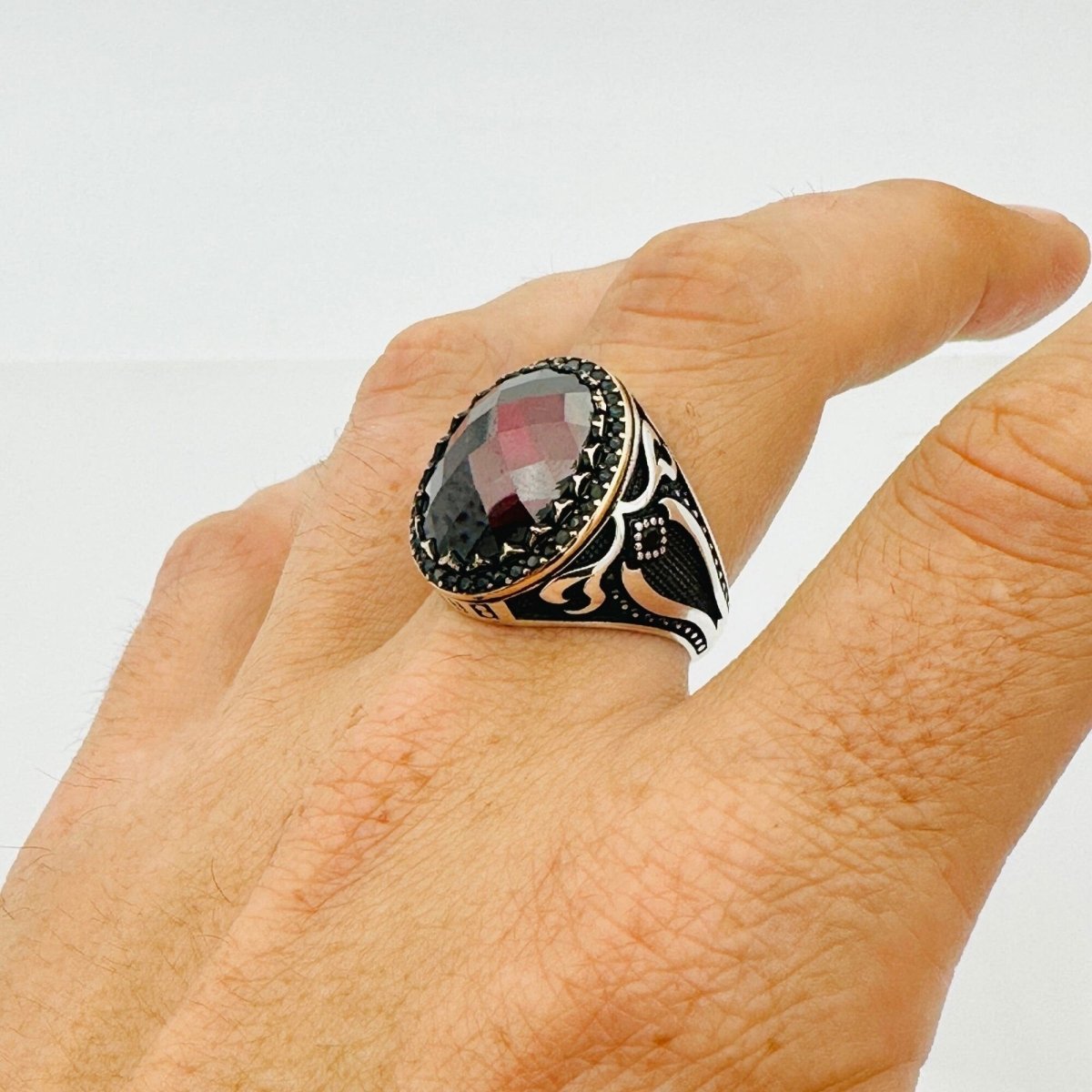 Men's Red Zircon Stone Ring - TryAladdin