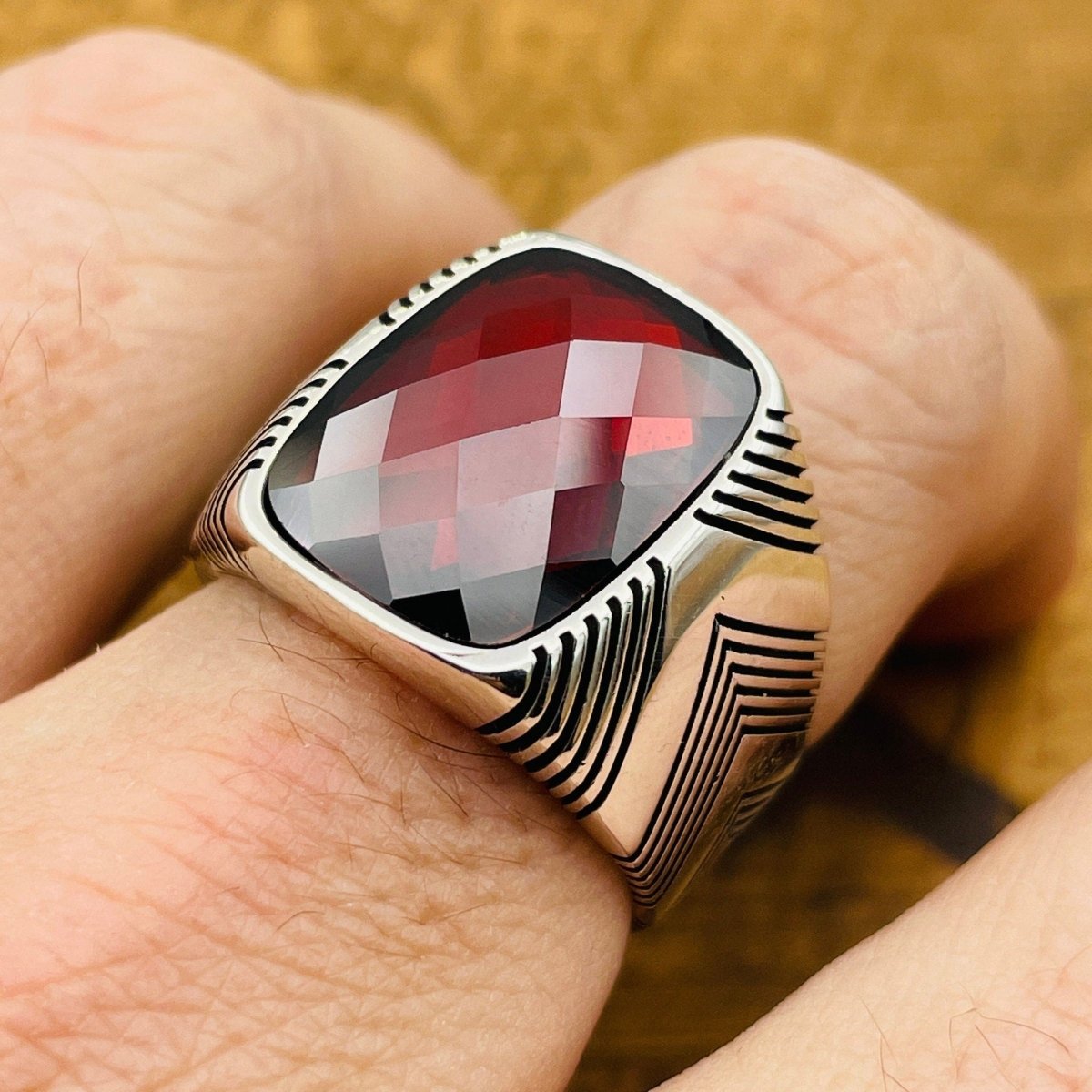 Men's Silver Ring with Red Zircon Stone - TryAladdin