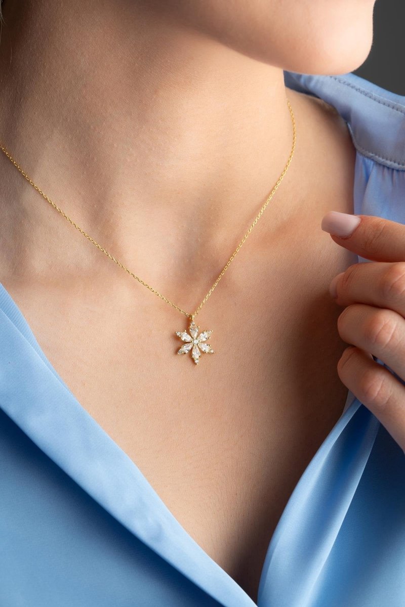 Nereze | Gold Plated White Stone Camellia Flower Necklace - TryAladdin