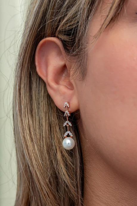 Nereze | Rose Plated Dangling Pearl Earrings - TryAladdin