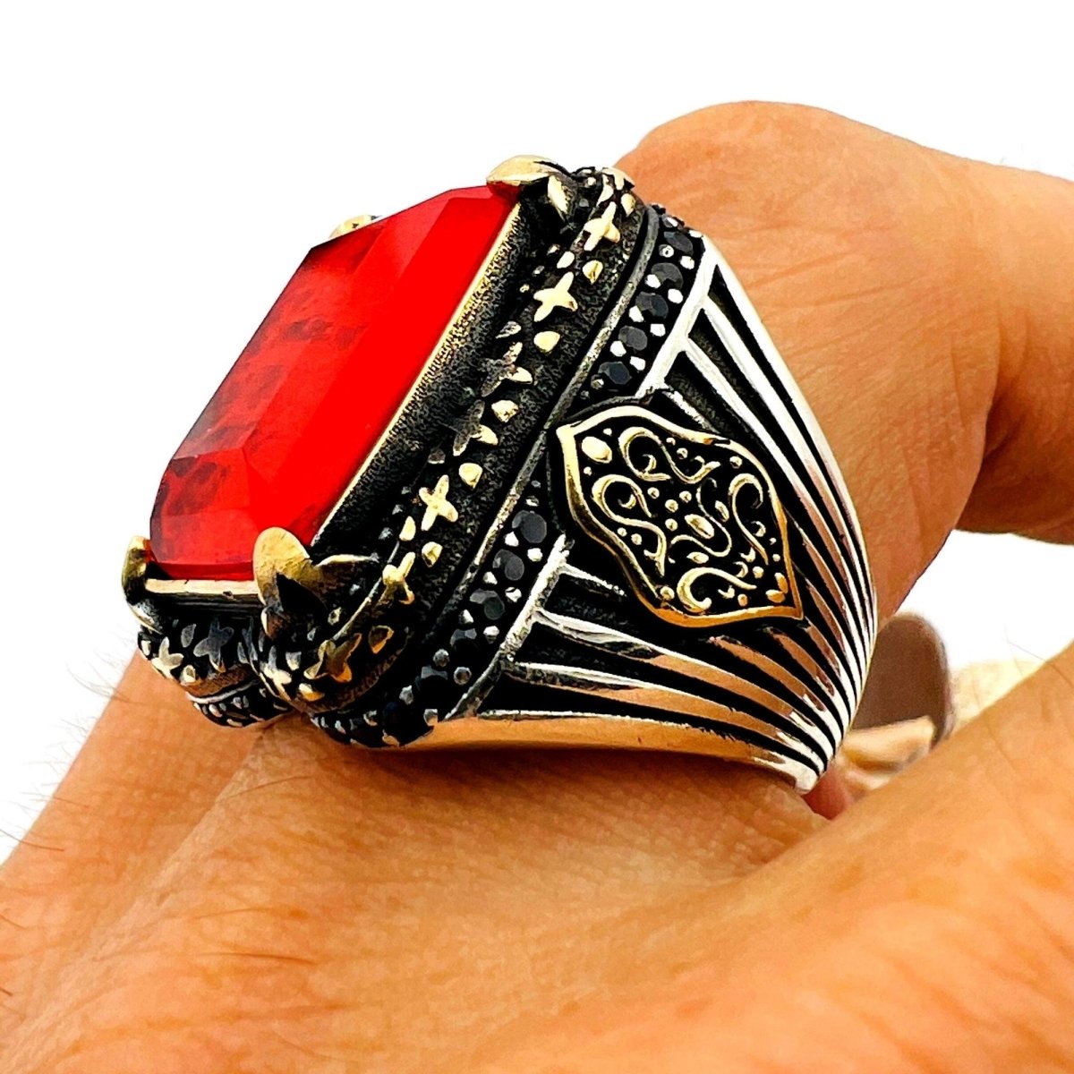 Red Tourmaline Stone Men's Ring - TryAladdin