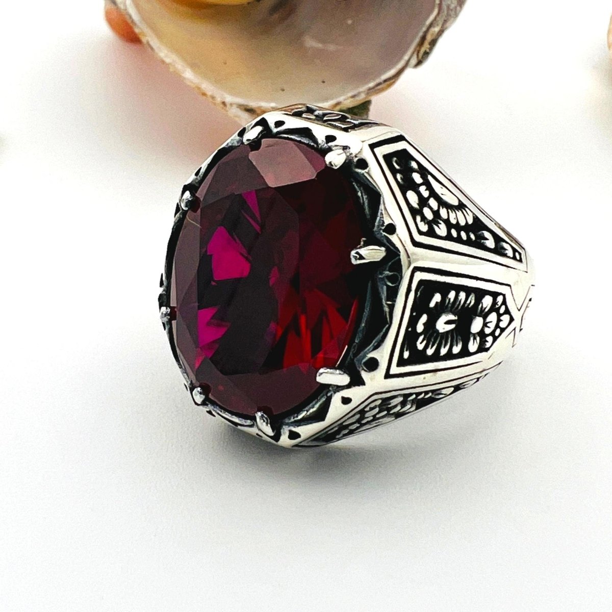 Red Zircon Stone Men's Ring - TryAladdin