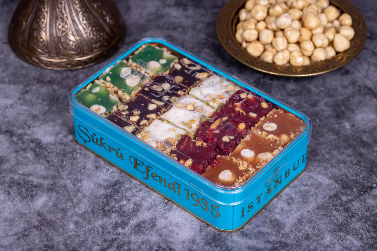 Sukru Efendi 1935 | Mix Turkish Delight Squares with Pistachio and Hazelnut in Gift Metal Box - TryAladdin