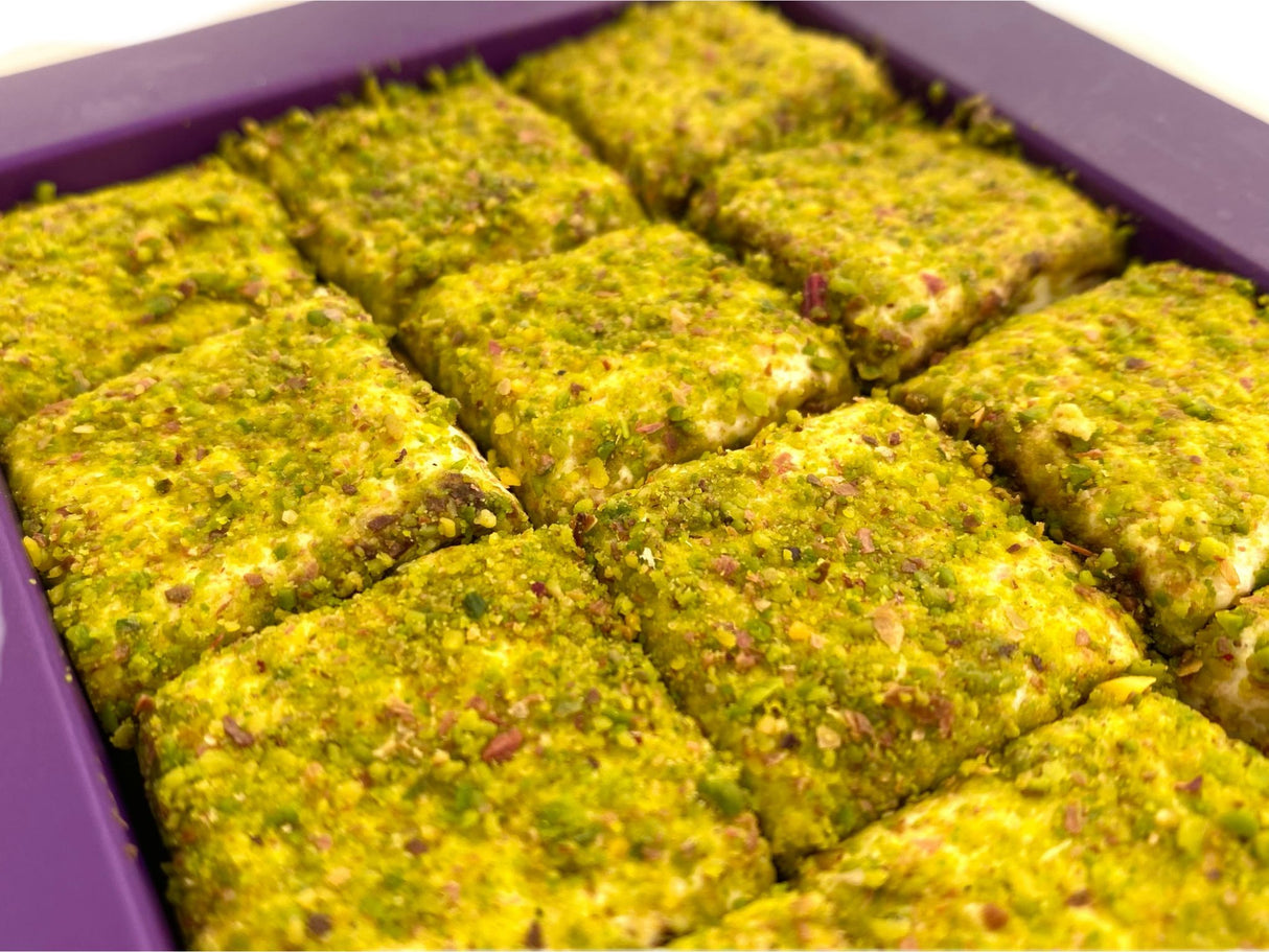 Sultanas | Turkish Baklava Delight with Pistachio - TryAladdin