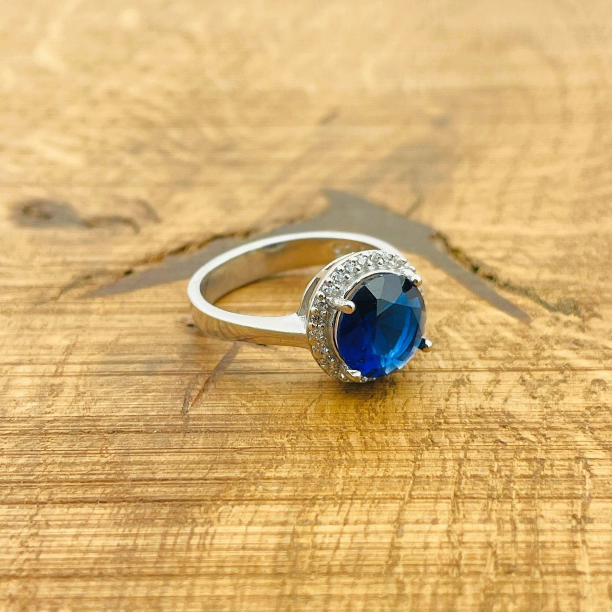 Women's Blue Sapphire Ring - TryAladdin