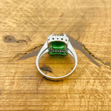 Women's Emerald Ring - TryAladdin