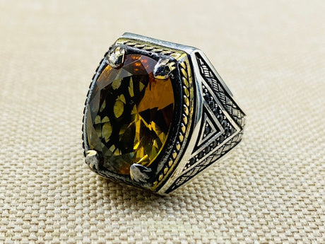 Zultanite Stone Silver Ring - TryAladdin