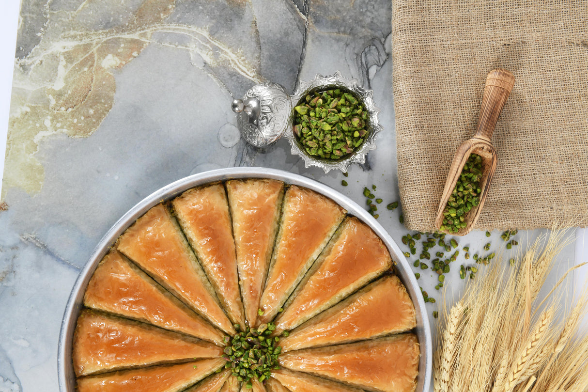 Asi | Carrot Slice Baklava with Pistachio Tray - TryAladdin