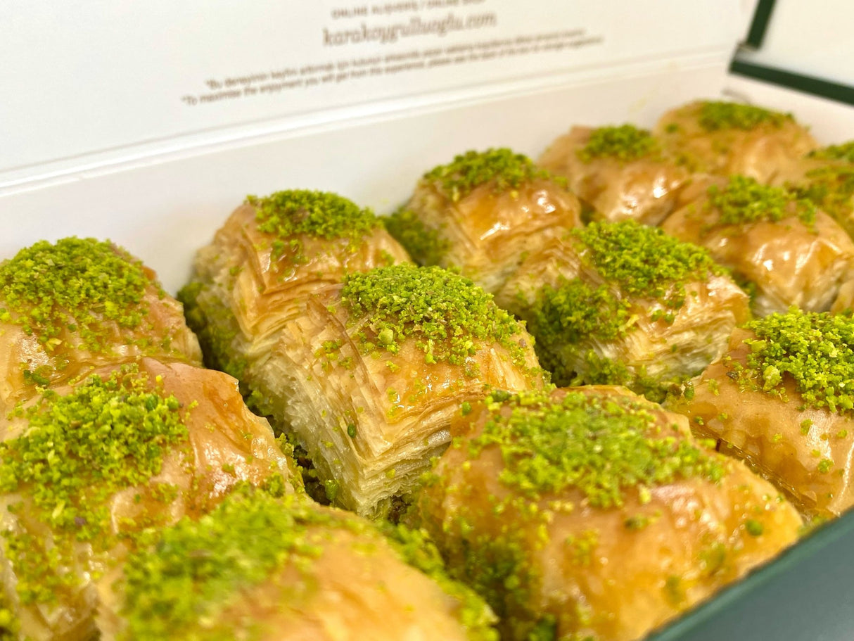 Karakoy Gulluoglu | Turkish Lasting Baklava with Pistachio - TryAladdin