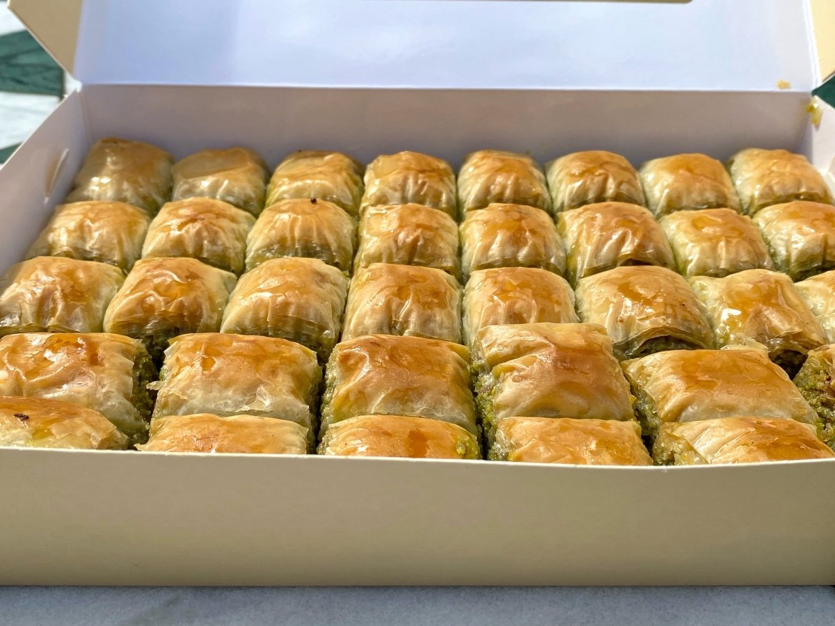 Koskeroglu | Special Prince Baklava with Pistachio - TryAladdin